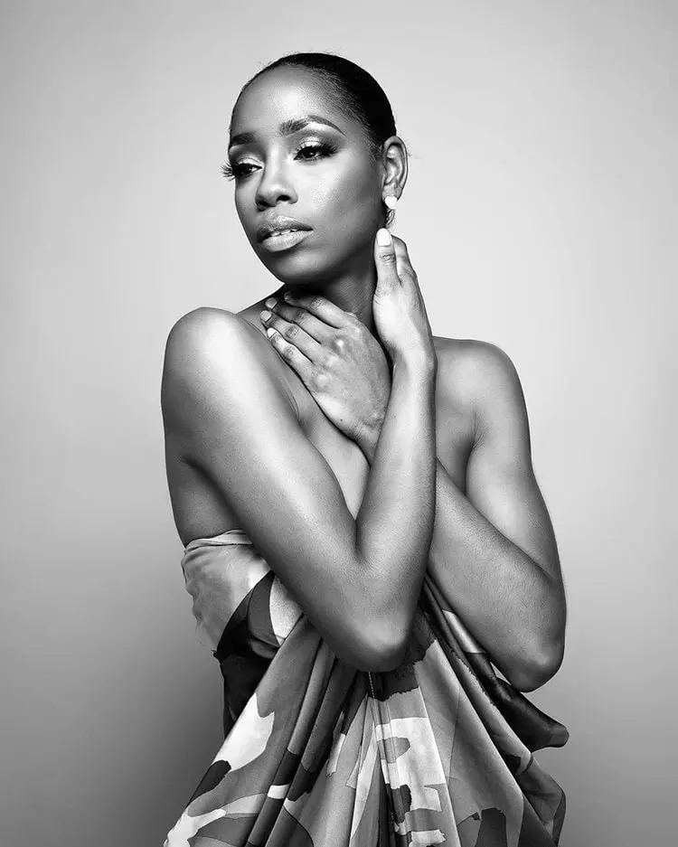 Charnice Nickole portfolio photograph