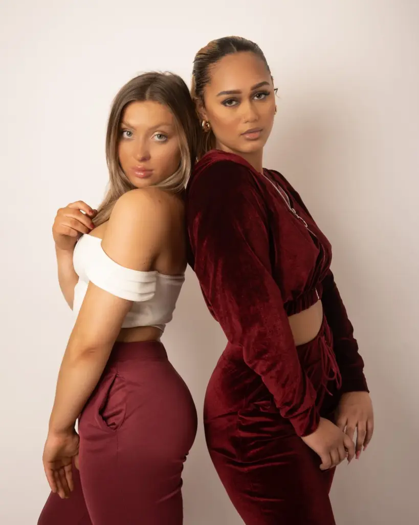 Liss — Models House archive