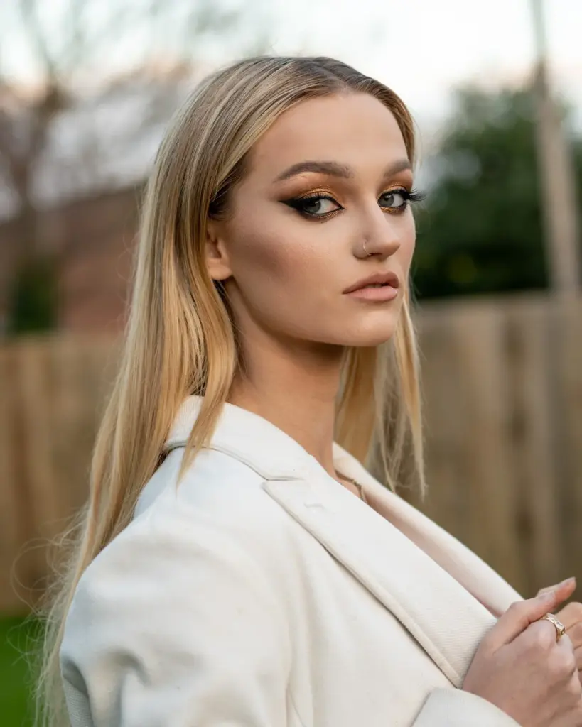 Ella Judge — Models House Gallery